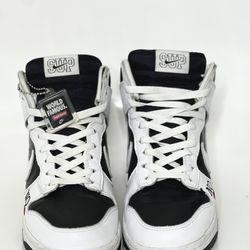 Nike Dunks Supreme Size 8.5 