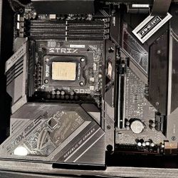 Asus ROG STRIX Z790H motherboard With Intel I9 13900k