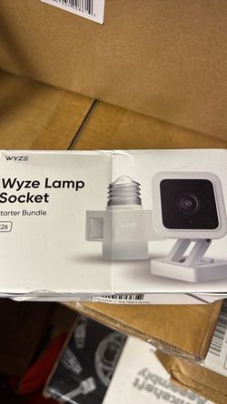 Wyze Lamp Socket Starter Bundle