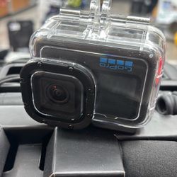 GoPro Black 11 W/case & Acc 