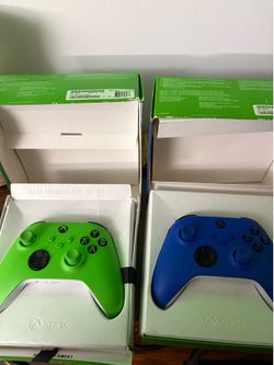 Xbox controllers