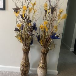 Flower vases. 
