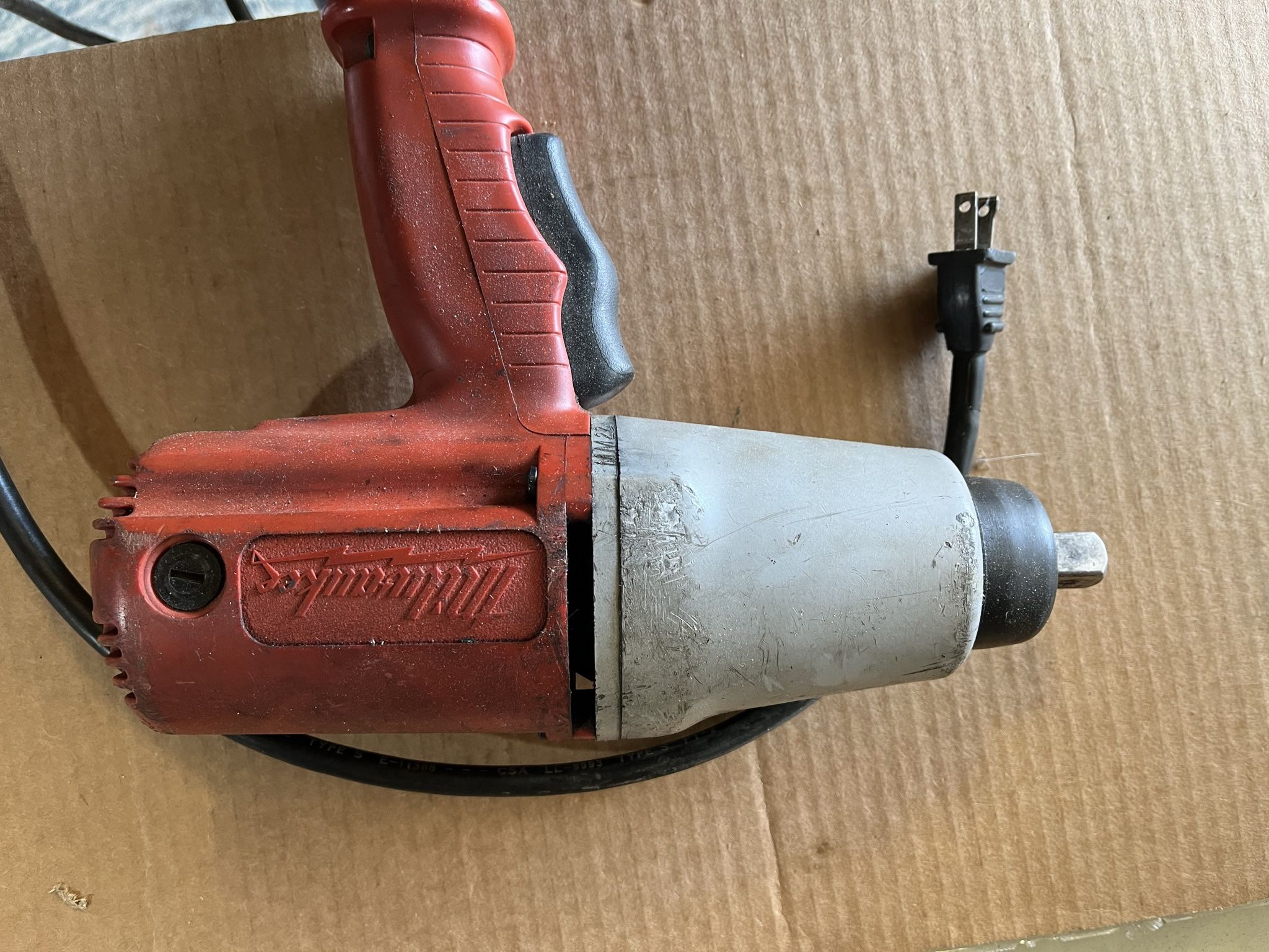 Milwaukee 1/2 Inch Impact Wrench