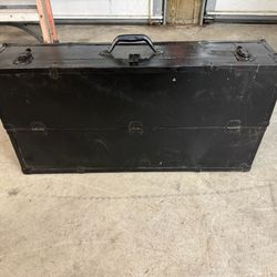 Carpenters Chest Trunk