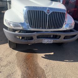 International Box Truck 26ft