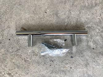 Drawer Pulls (10) per Box 