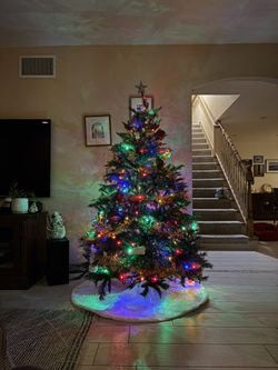 Artificial Christmas Tree. 6 Foot.