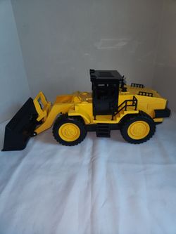 Driven Front End Loader Toy Truck
