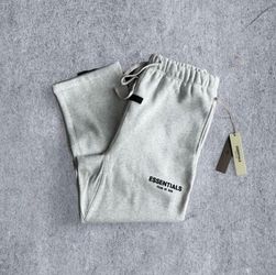 Fear of God essential sweatpants light oatmeal