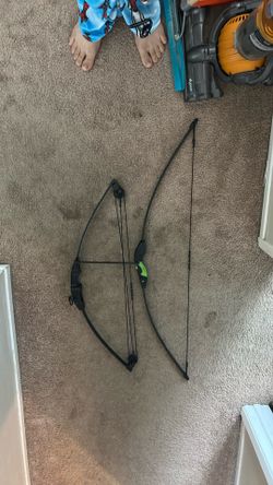 Youth Archery Practice Bows and Arrows– Great Condition
