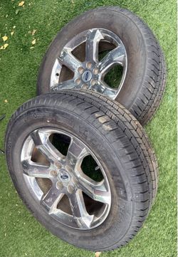 275/60R20 Michelin tires