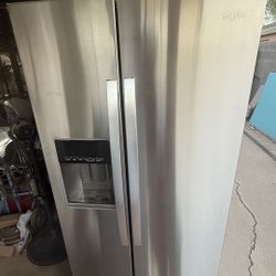 Refrigerator Whirlpool