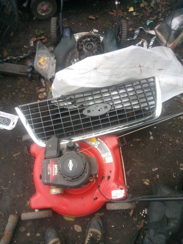 Ford Grill Expansion 03 To 06