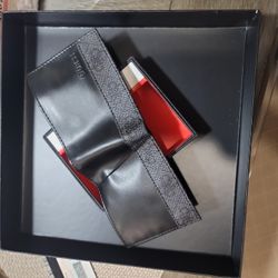 Brand New GUESS Men’s Wallet
Description: Selling a brand new GUESS wallet. Never used, still in the original box. Sleek black design with the GUESS l