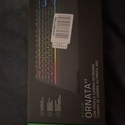 Razer Ornata v3 Gaming Keyboard (WILL TRADE FOR CORSAIR VENGEANCE RAM DDR4 16GB)