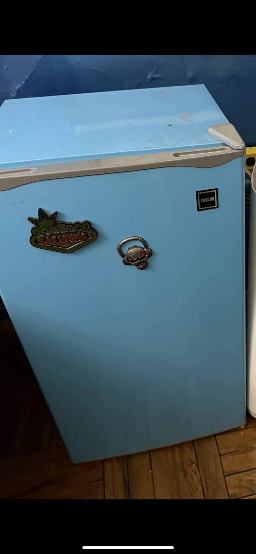 RCA Mini Fridge