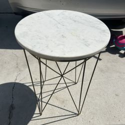 Accent Table 