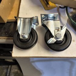 4in Heavy Duty Casters w Brake