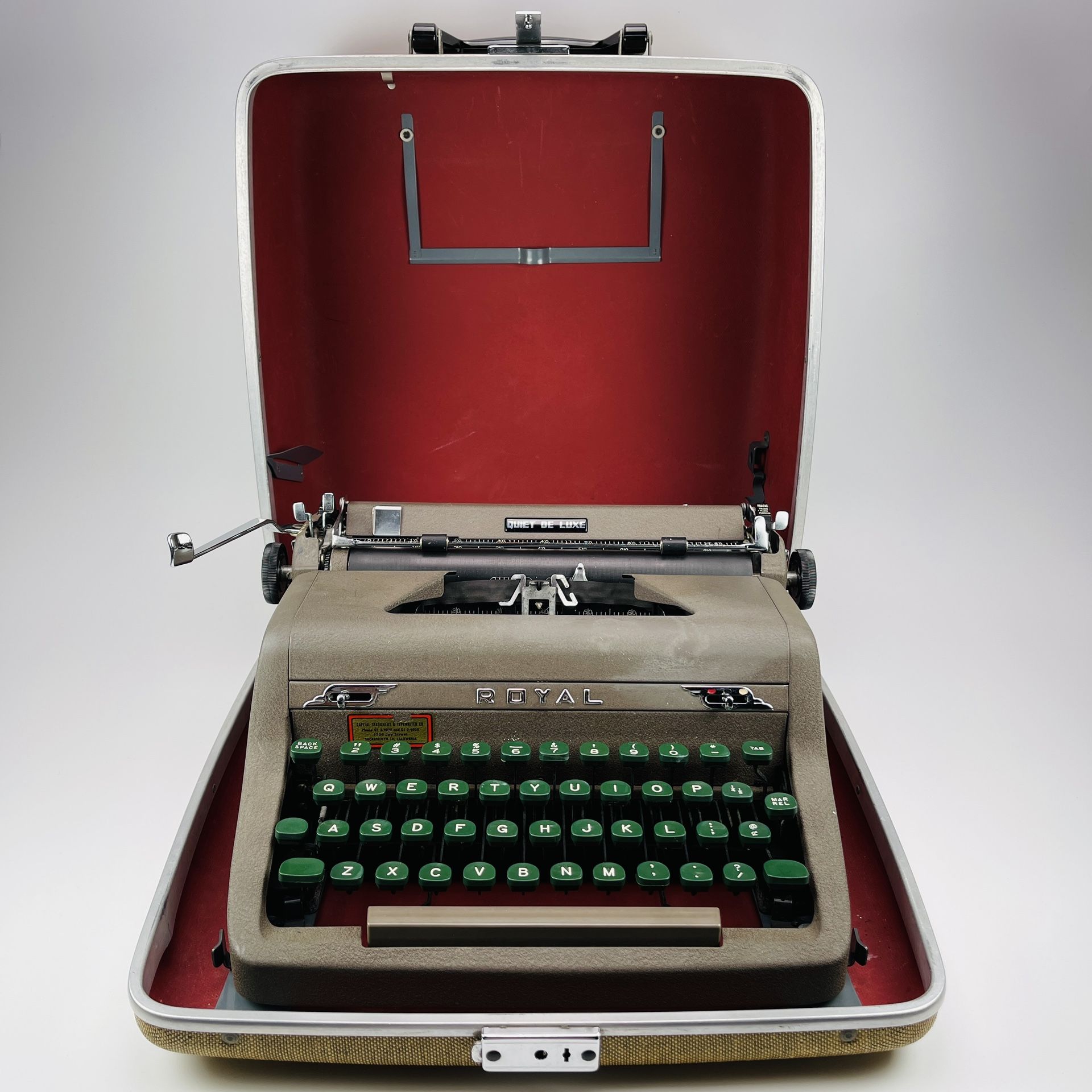 Vintage 1950s ROYAL Quiet De Luxe Typewriter Original Tweed Hard Case Green Keys