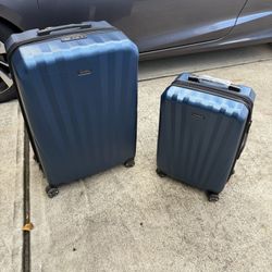 Ricardo Beverly Hills Windsor 2-Piece Luggage Set