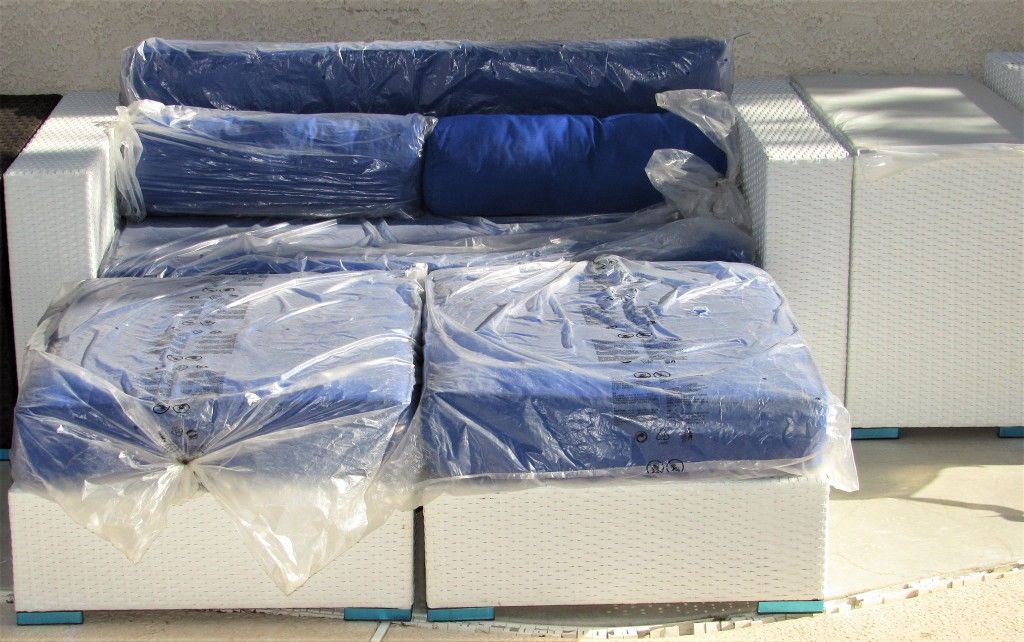 New White Virofiber Outdoor Wicker Sofa Sectional Daybed Patio Furniture Blue Cushions