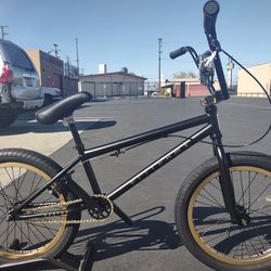 ELITE BMX KIDS BIKE 20 IN