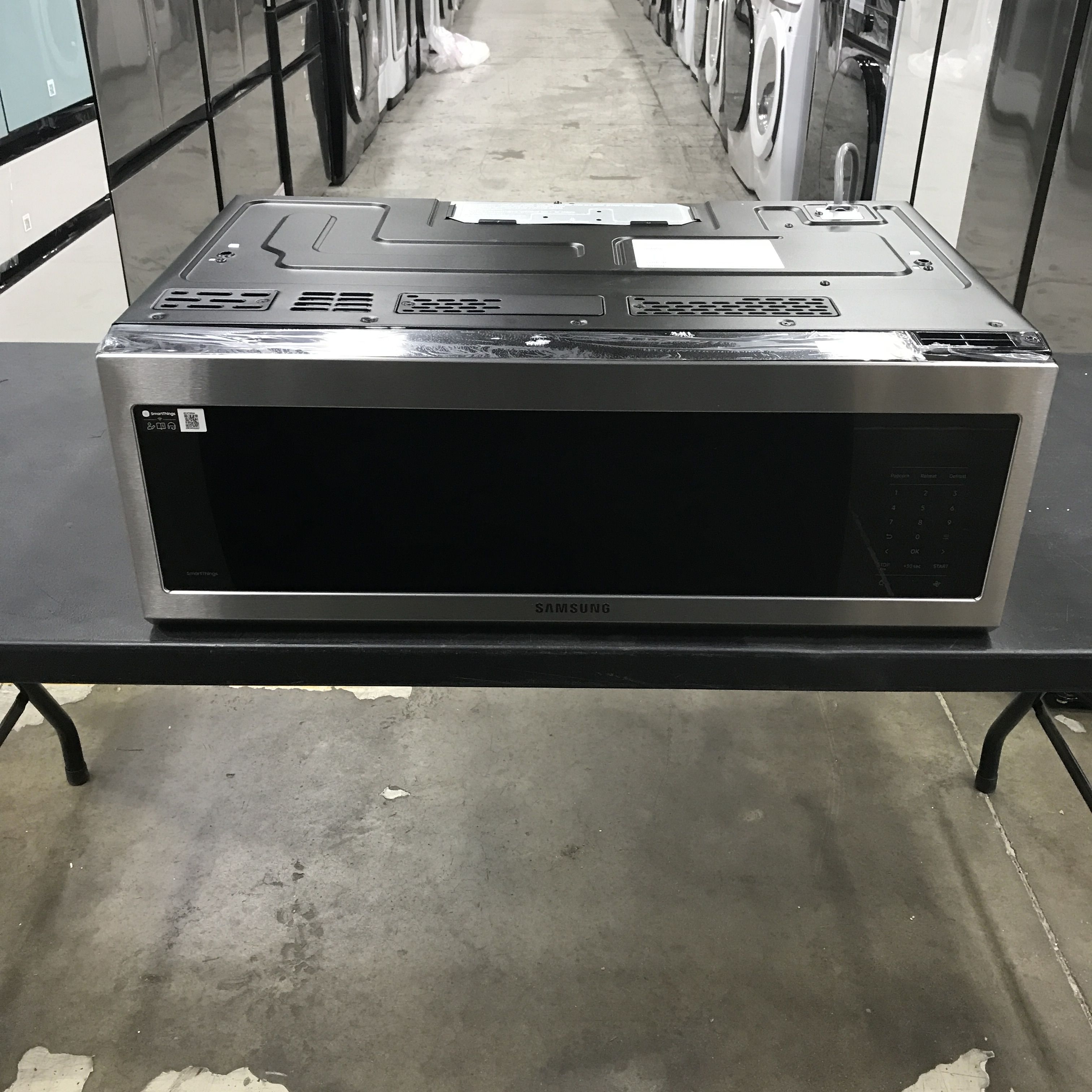 Samsung 1.1 cu. ft. Smart SLIM Over-the-Range Microwave