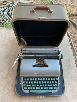 Vintage Remington Quiet-Riter