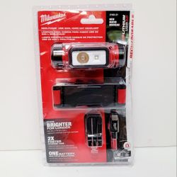 REDLITHIUM USB 600L Hard Hat Headlamp, model 2163-21. This headlamp is new in package. Has 600 lumens of TRUEVIEW high definition output. Su