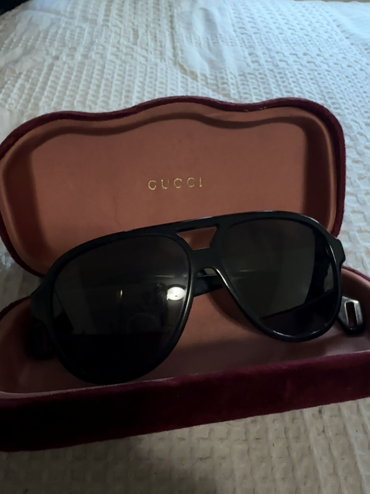 Authentic Gucci GG0463S aviator sunglasses.