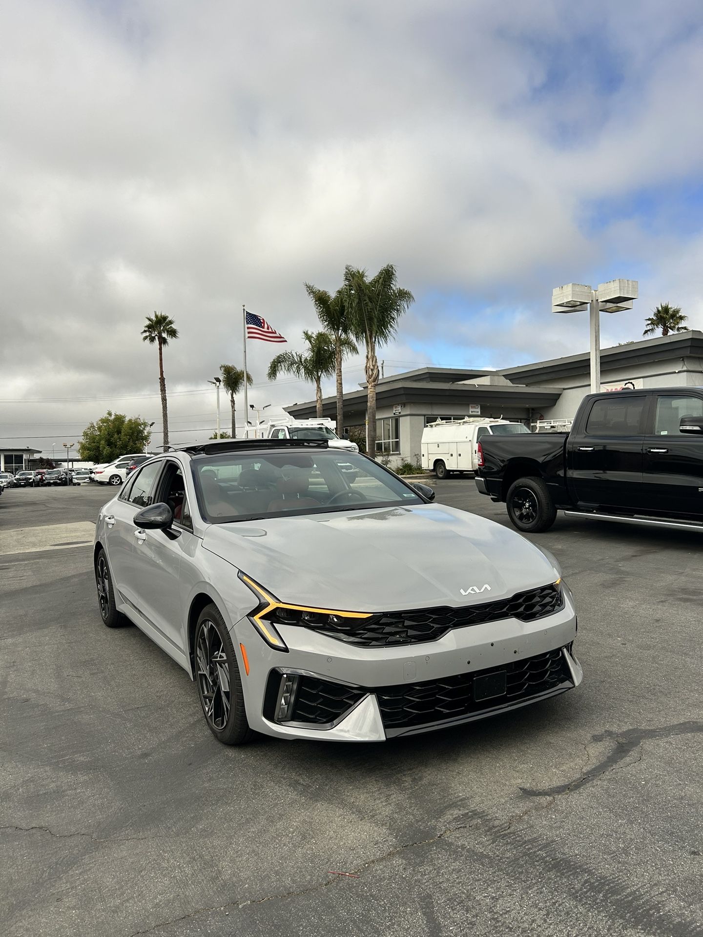 2025 KIA K5