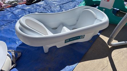 The First Years Sure Comfort Baby Tub