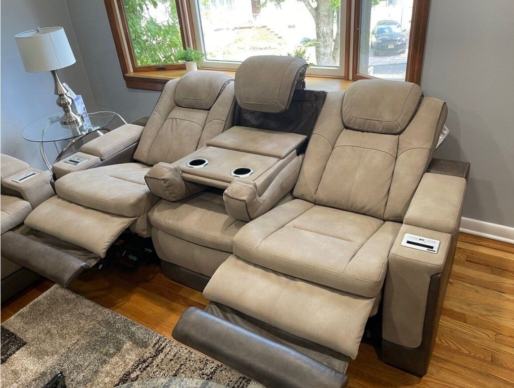 Next-Gen Sand Durapella Power Reclining Sofa

Ashley Furniture

