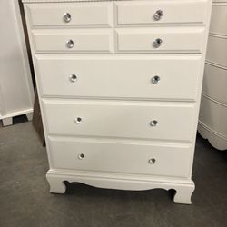 4 Drawer Dresser 