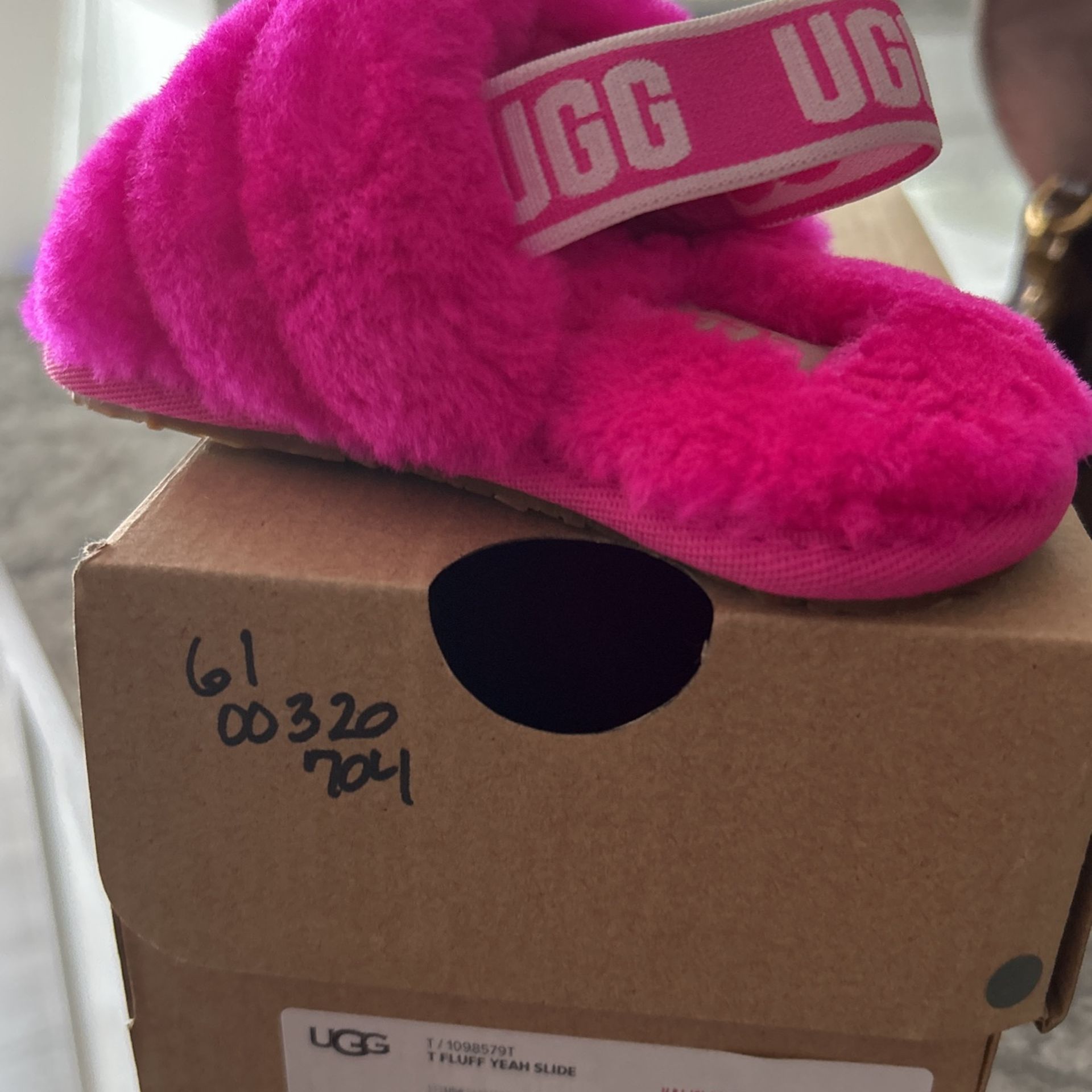 Pink Uggs Slides 6c