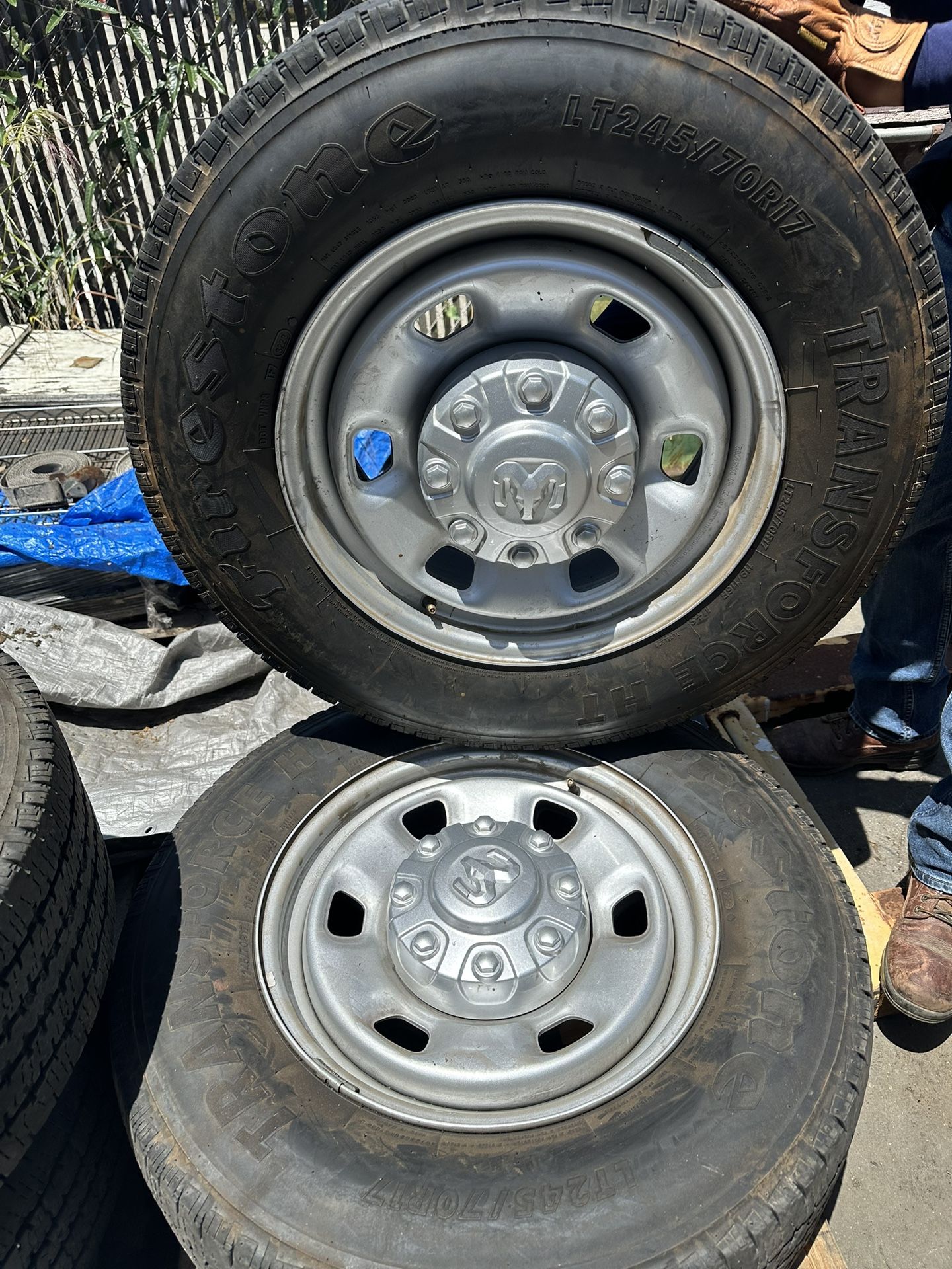 2024 Dodge Ram 2500 Firestone tires