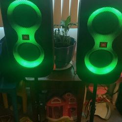 1 Jbl 110 Speaker 