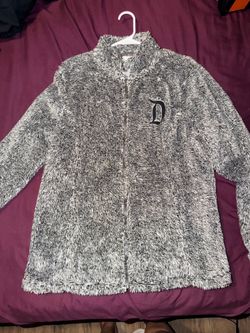 Disney Parks Fleece Zip up Sweater Size Large NWOT