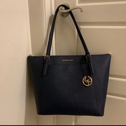 MK Tote