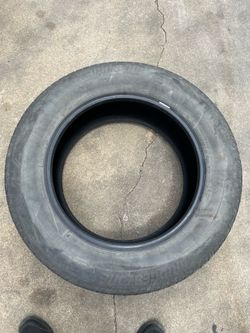 275/60/20 Bridgestone Tire