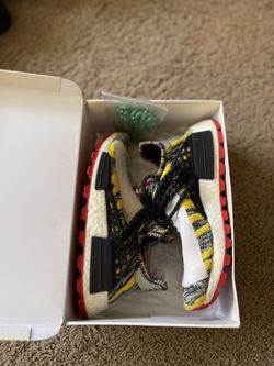 Size 5 adidas NMD Human Race Trail x Pharrell Solar Pack 2018