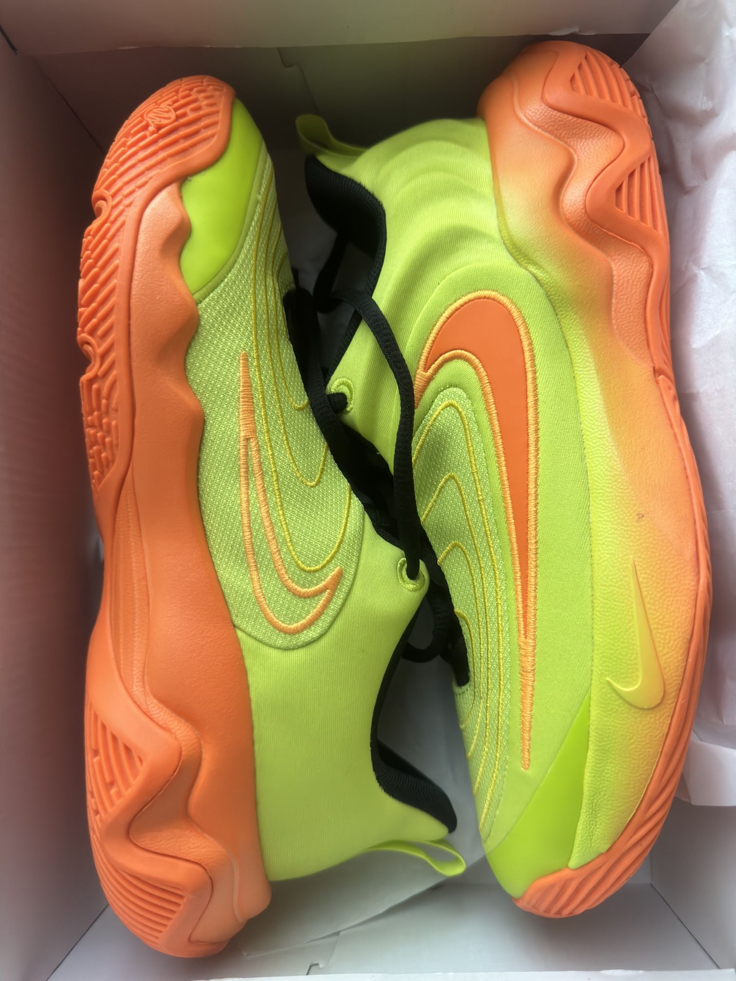 GIANNIS IMMORTALITY 4 (GS) Size 5.5y