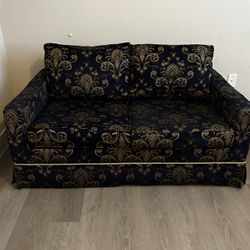 Vintage Sofa Set