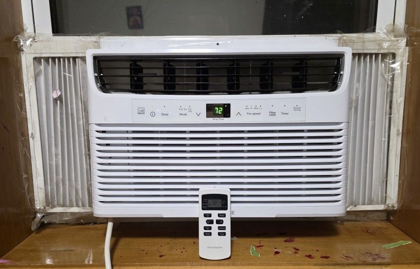 Moving Sale – Frigidaire 8000 BTU Window AC with Remote – $100