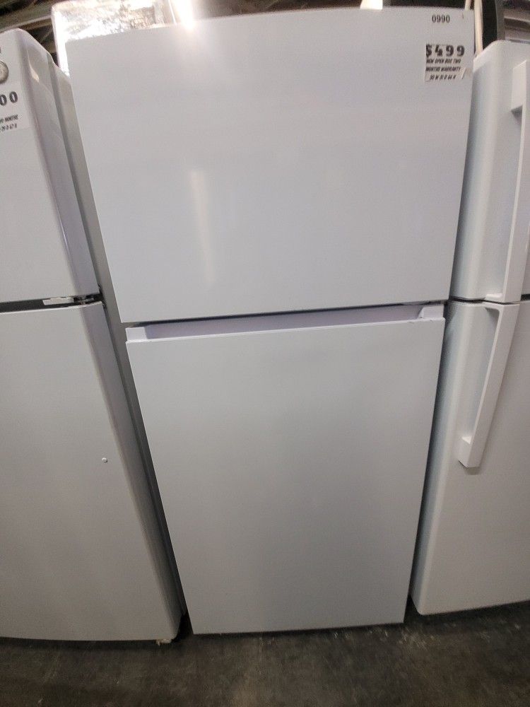 Mora Refrigerator