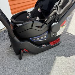 Infant Car seat