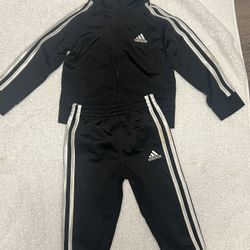 2T Boys Adidas Set 