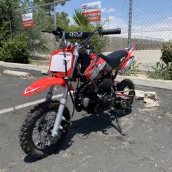 New 70cc Dirt Bike 