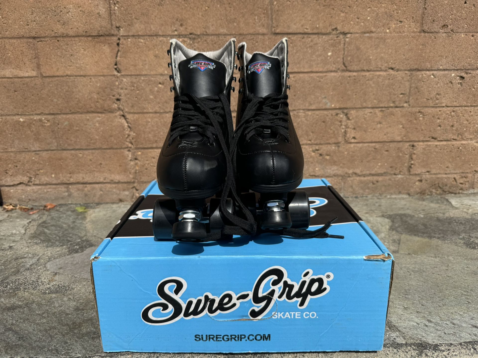 Like New Sure Grip Roller Skates