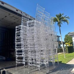 Clear charavi chairs For R,e,n,t